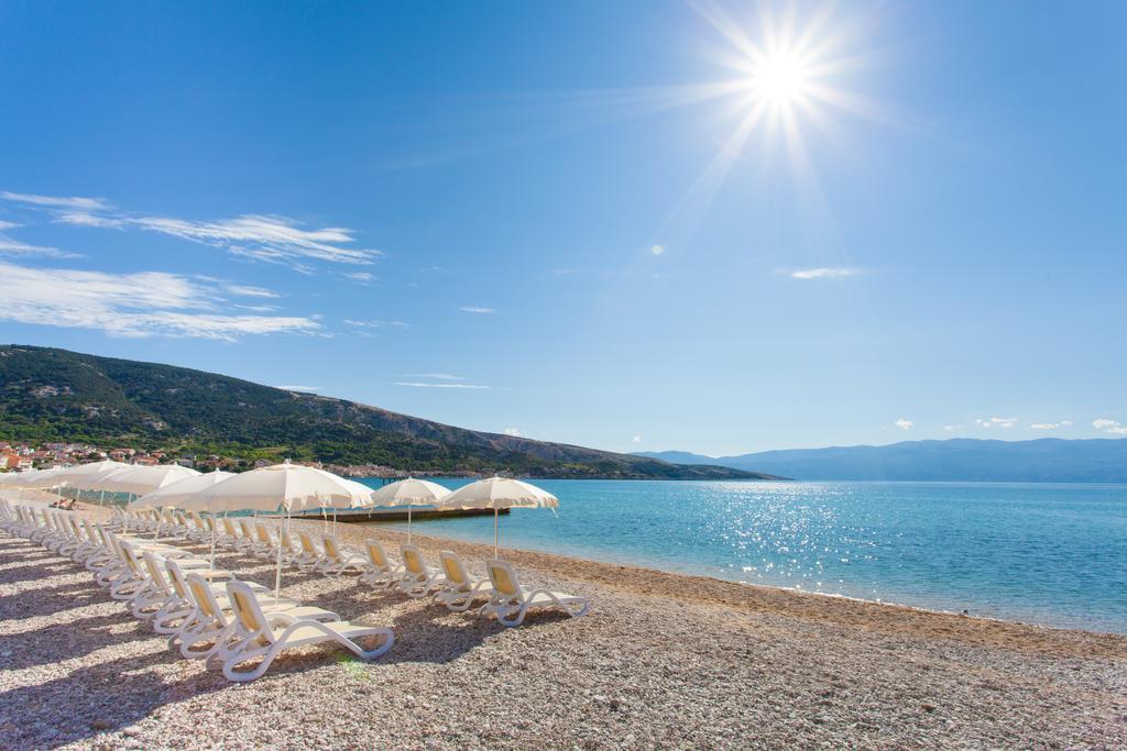 Valamar Camping Baska Exterior foto
